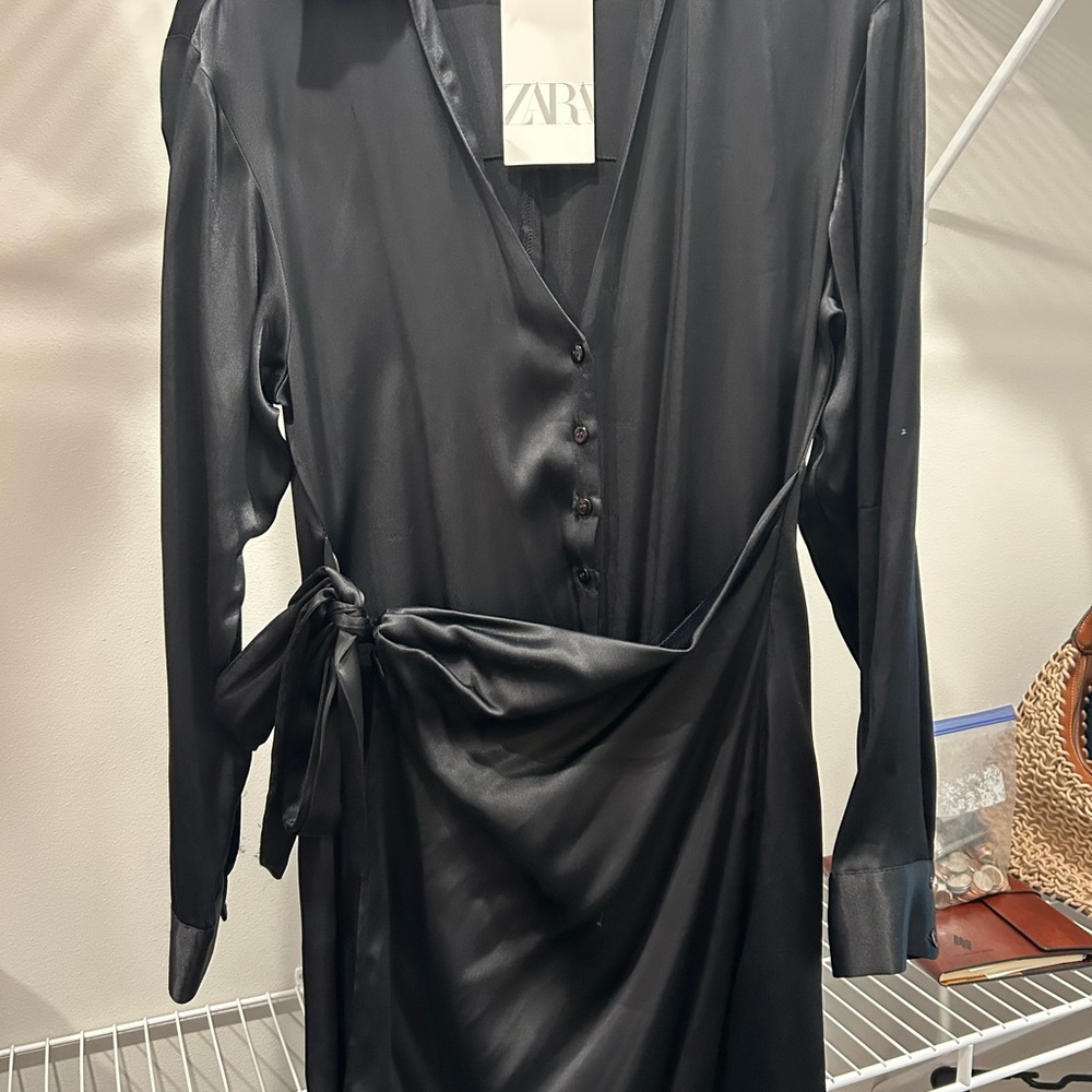 Zara Elegant Black Satin Long Sleeve Dress